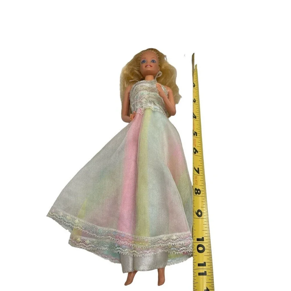 Vintage Happy Birthday Barbie #1922 1980 Collectible Fashion Doll Toy 80s